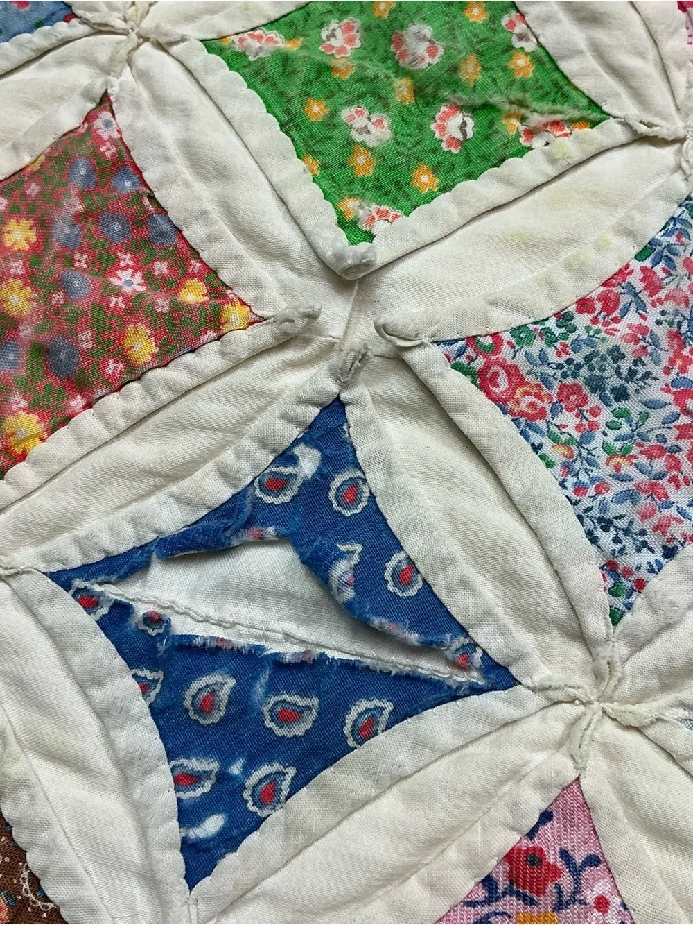 Vintage hand stitched cathedral window multicolored quilt 79 x 97 USA made